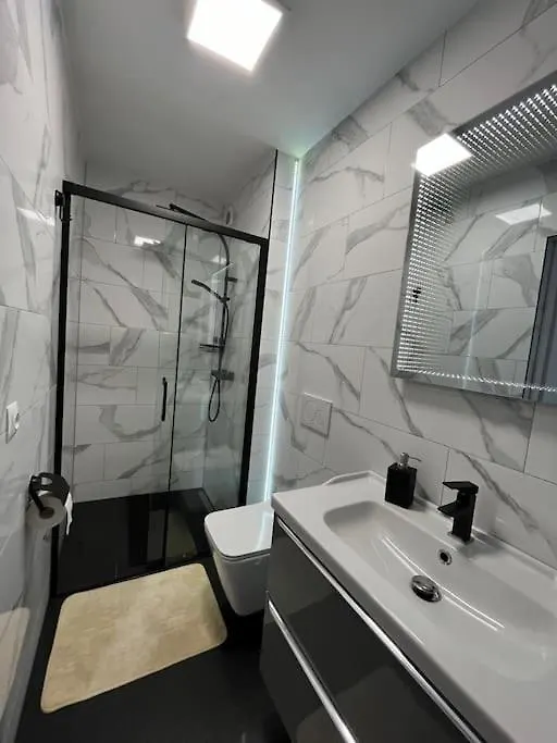 Villa S&M Apartment Kolobrzeg